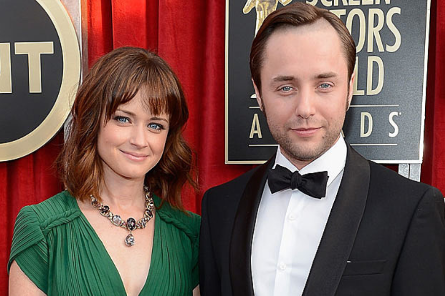 Who is Vincent Kartheiser? The Untold Story of Alexis Bledel’s Husband